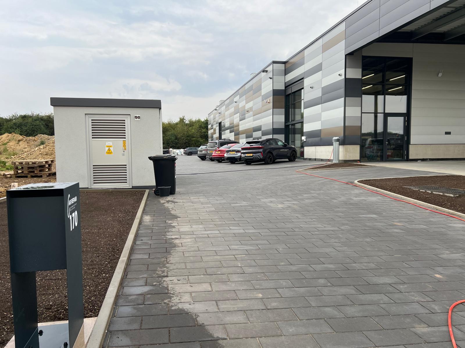 Entrée de Car Repair Sàrl au numéro 170 à Bettembourg